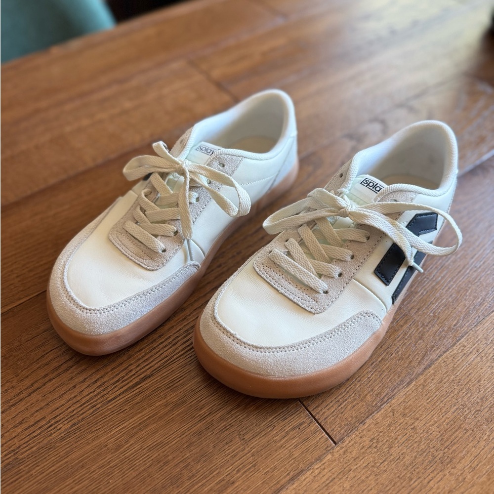 Splay Beige and Black Sneakers with Gum Sole